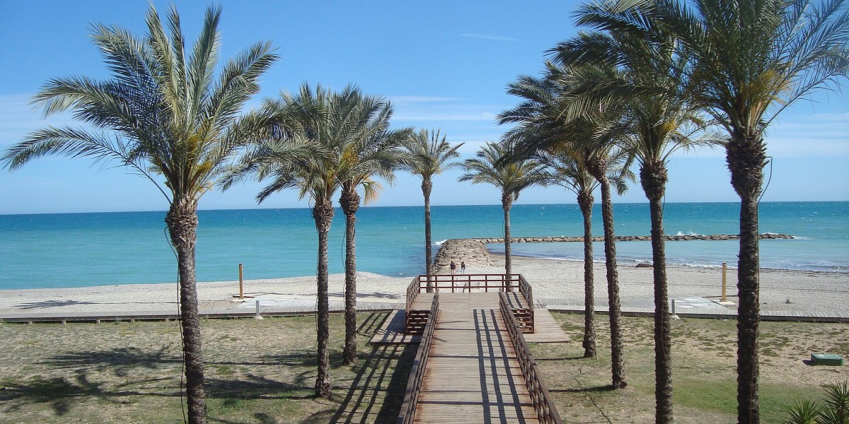 Living in Benicasim