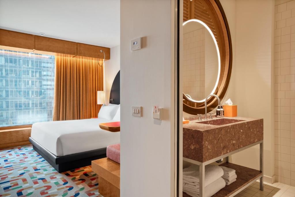 The Standard Bruselas