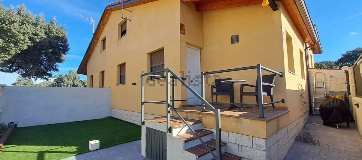 Pareado en venta en Ituero y Lama por 90.000 euros