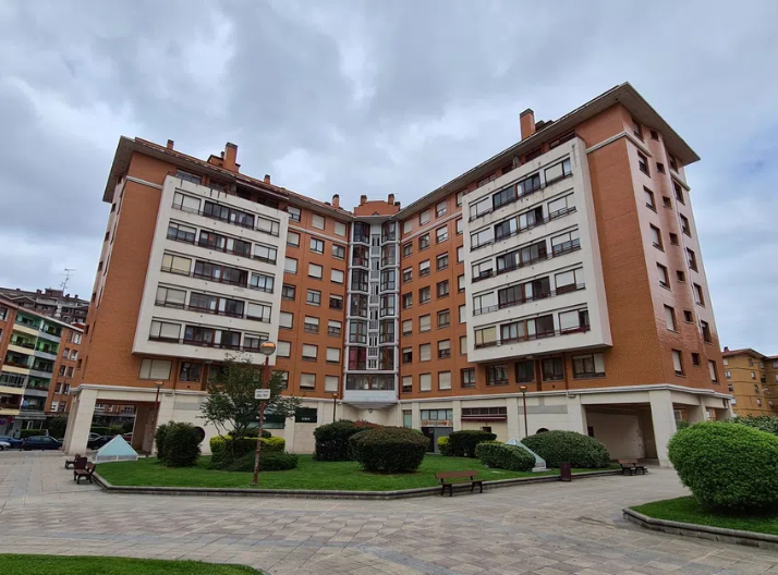 Edificio de viviendas en Baracaldo (Vizcaya)