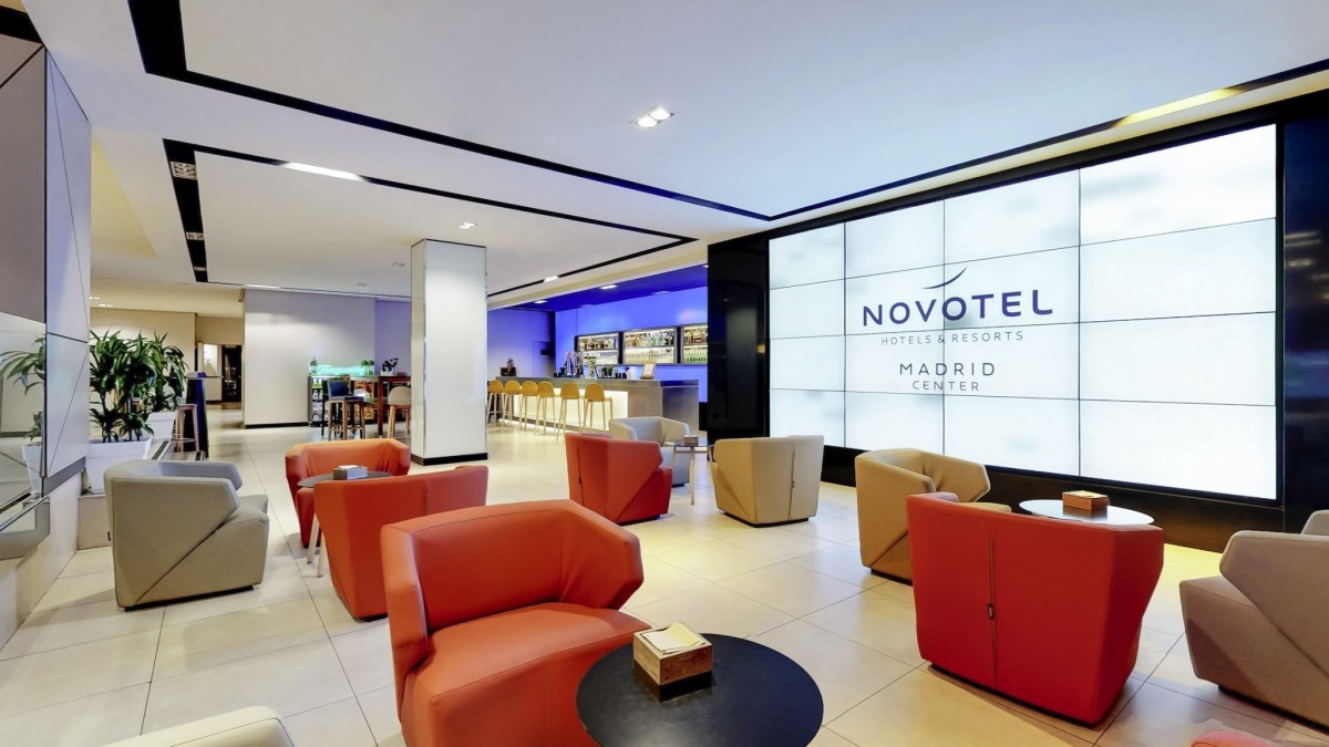 Los hoteles económicos superan al segmento de lujo y concentran el 17% de la inversión en el sector Archivo - Novotel Madrid Center.