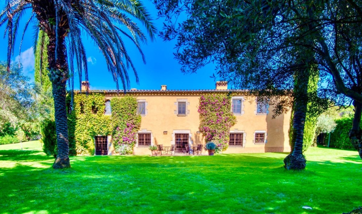 Masía on the Costa Brava