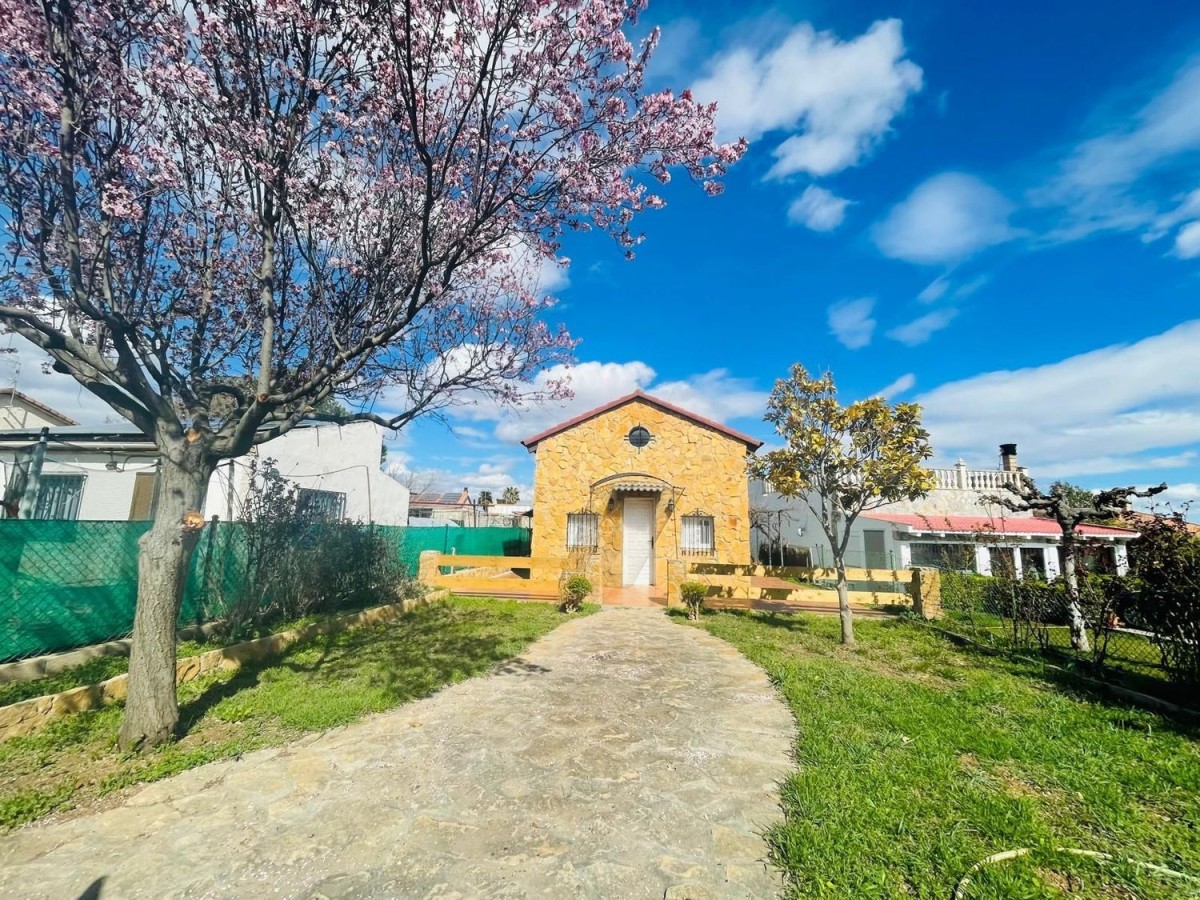 Casa independiente en venta en Zaragoza