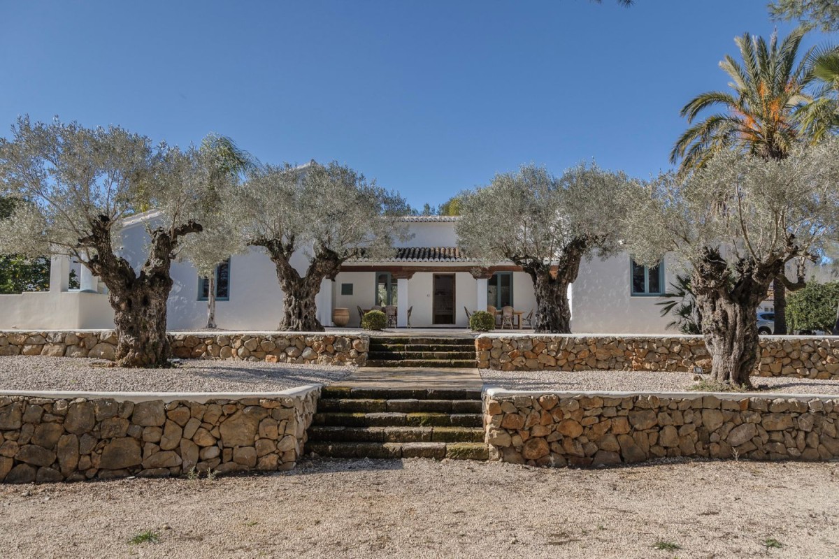 Alicante villa for sale