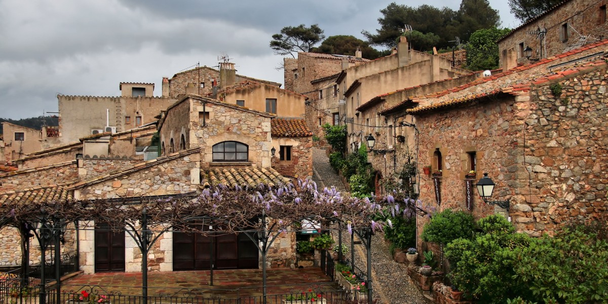 Living in Tossa de Mar
