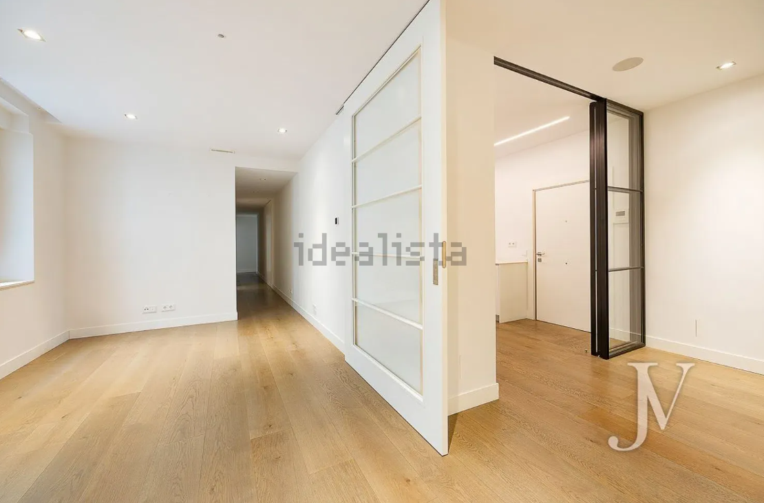 Piso de 415 m2 en Arguelles