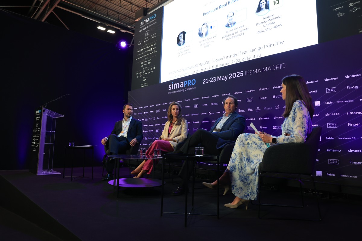Mesa redonda en SIMA 2025