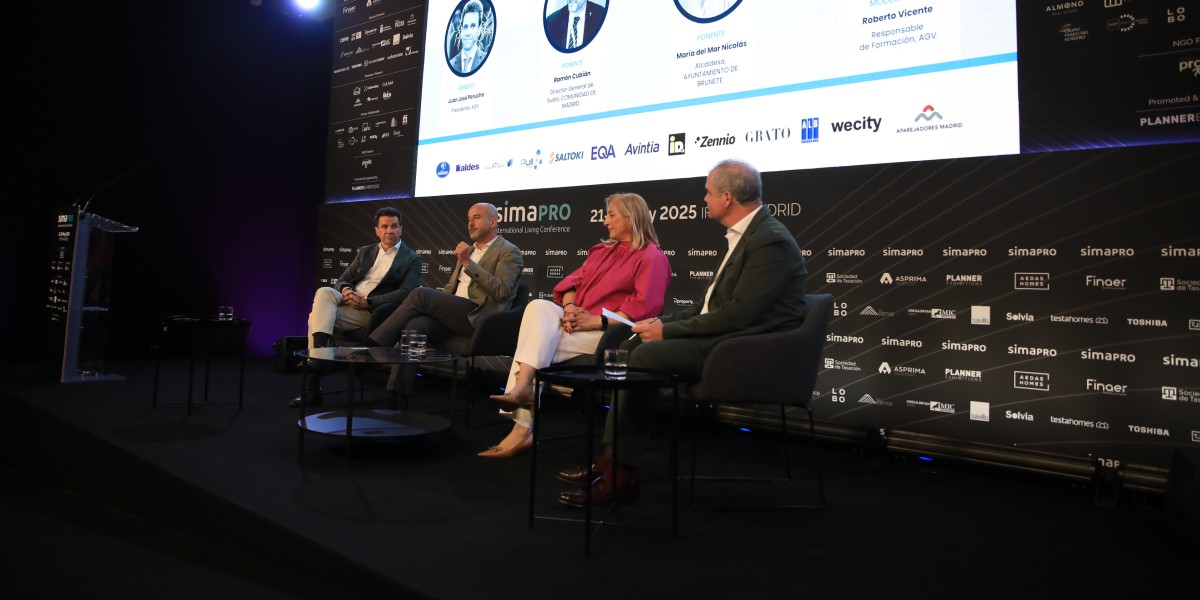 Juan José Perucho (AGV), Ramón Cubián (C. Madrid), María del Mar Nicolás (Brunete) y Roberto Vicente (AGV)