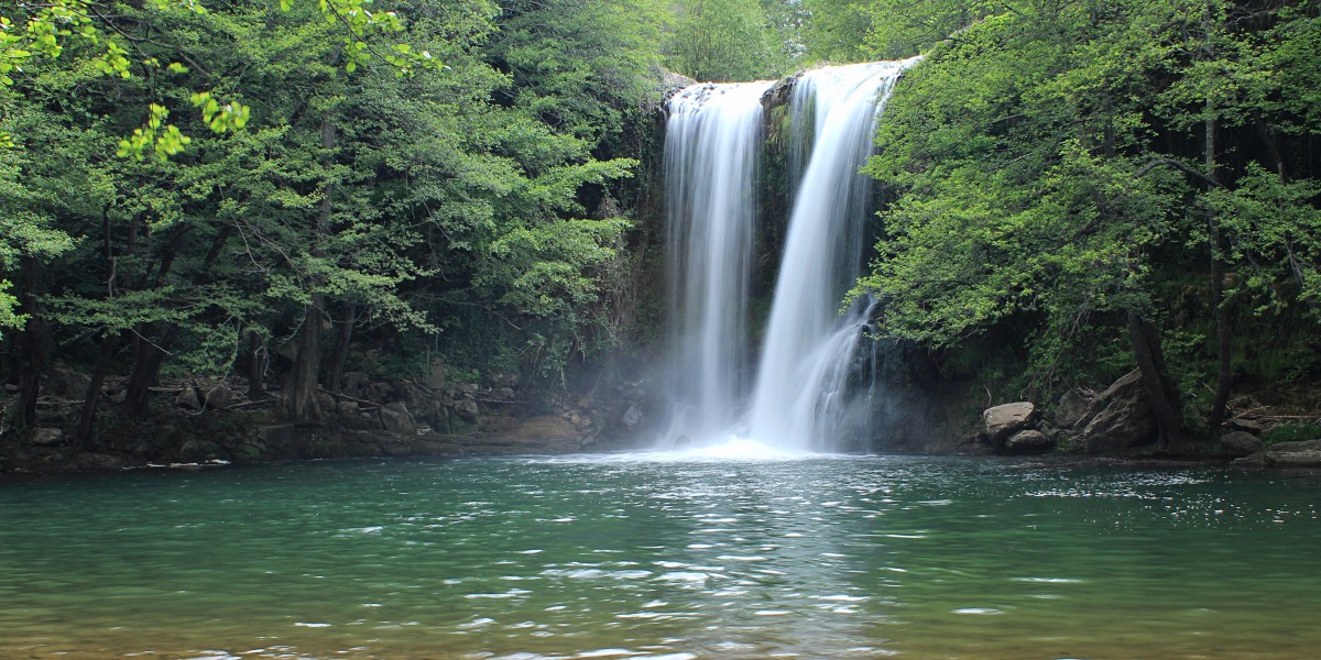 Best wild swimming in Spain