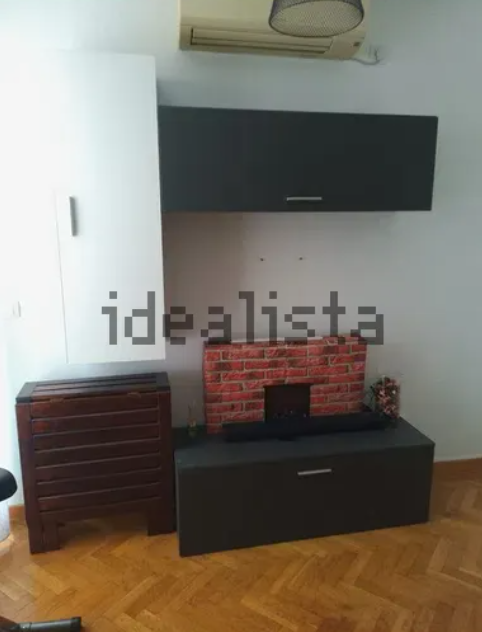 Ático en alquiler en Arroyomolinos por 960 euros mensuales.
