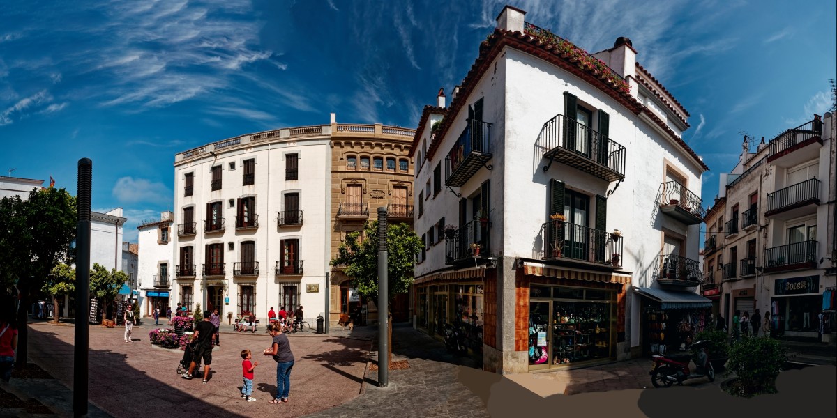 Living in Tossa de Mar