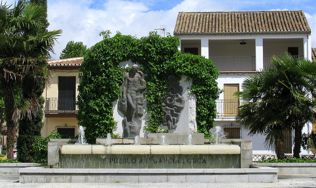 Fuente Vaqueros