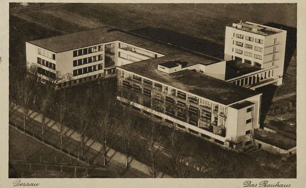 El complejo de la Bauhaus tras su inauguración.
