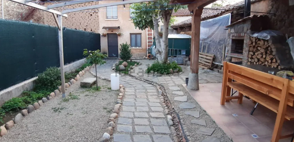 Casa en venta en Cistierna por 58.000 euros
