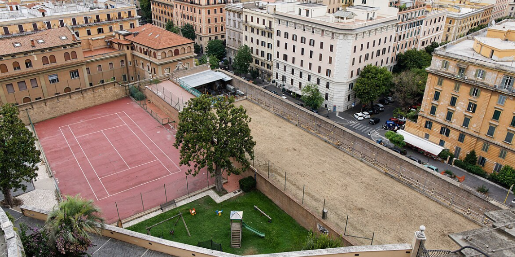 pista de tenis vaticano