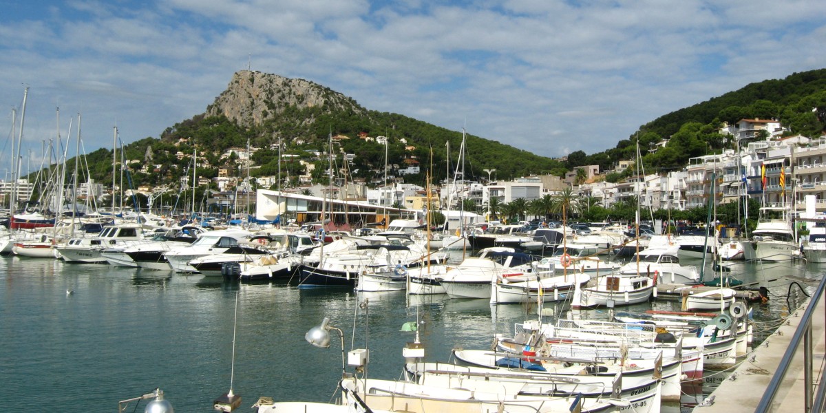 coastal towns of Girona