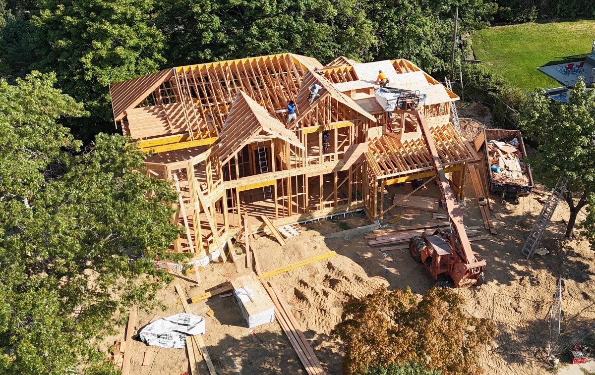 Las viviendas en construcción en EEUU caen a mínimos de 2020