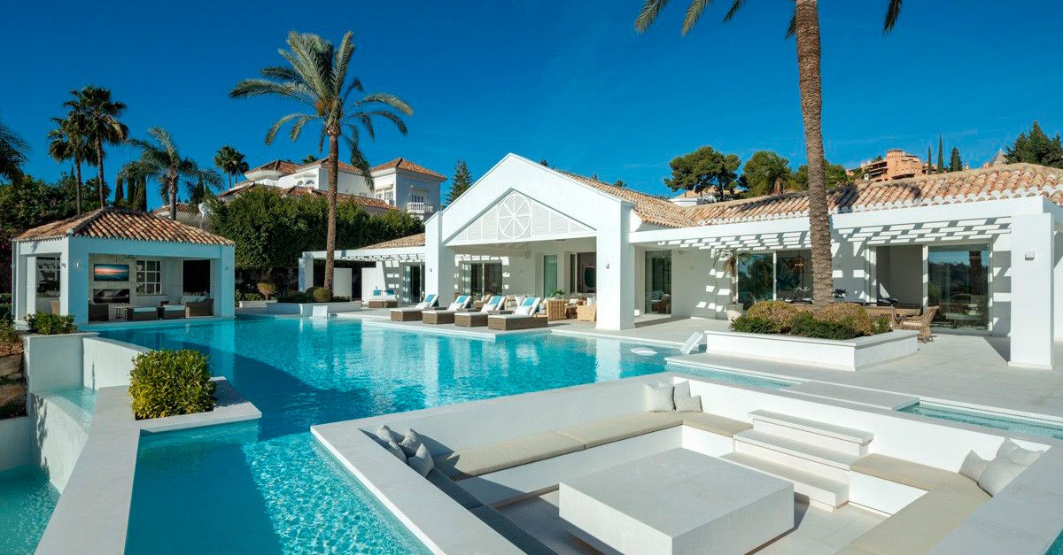 Limits on property purchases by foreigners would affect just 13.5% of international buyers.