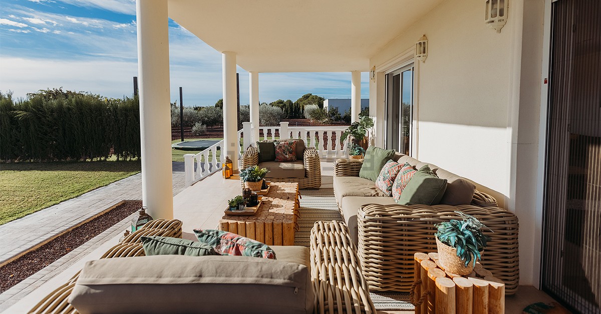 Luxury villa for sale in Elche