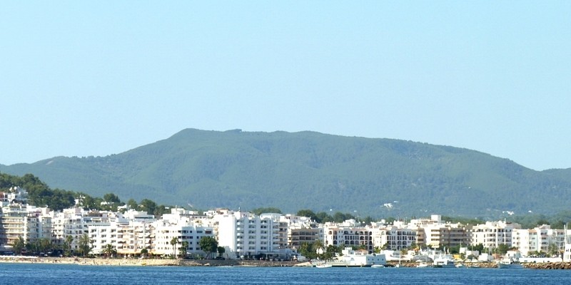 vivir en santa eulalia del rio