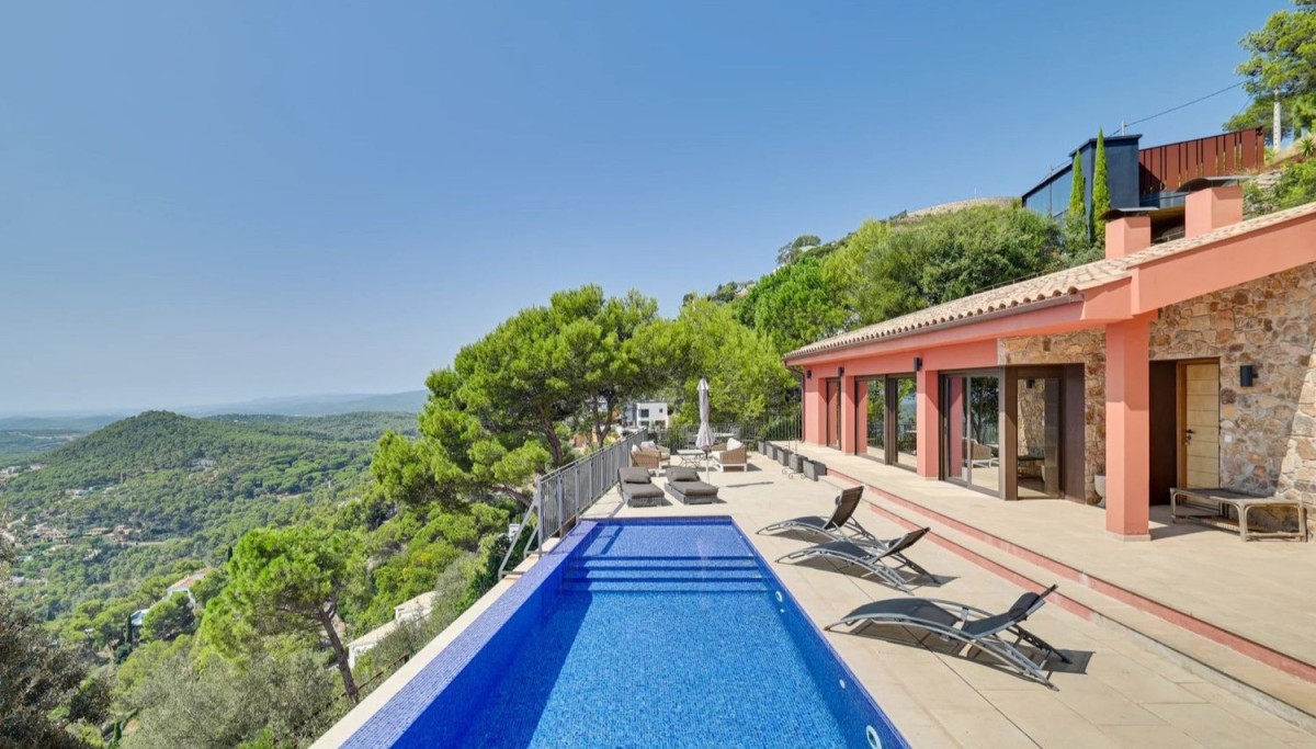 Property for sale on the Costa Brava