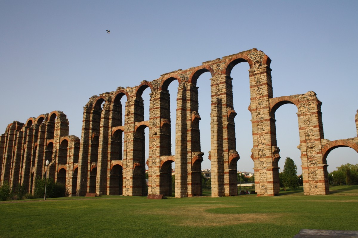 Acueducto de los Milagros en Mérida.