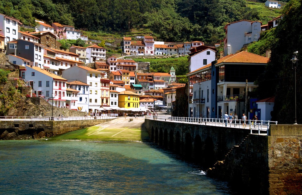 Cudillero