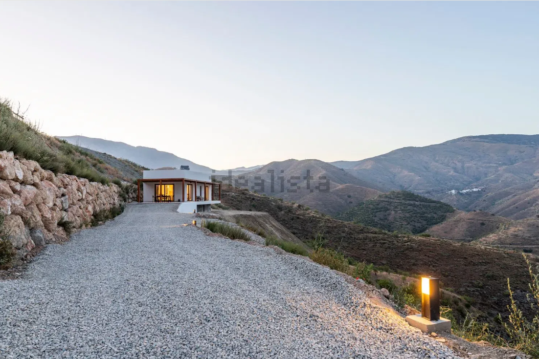 Complejo turístico en venta en Granada por 1,195 millones de euros