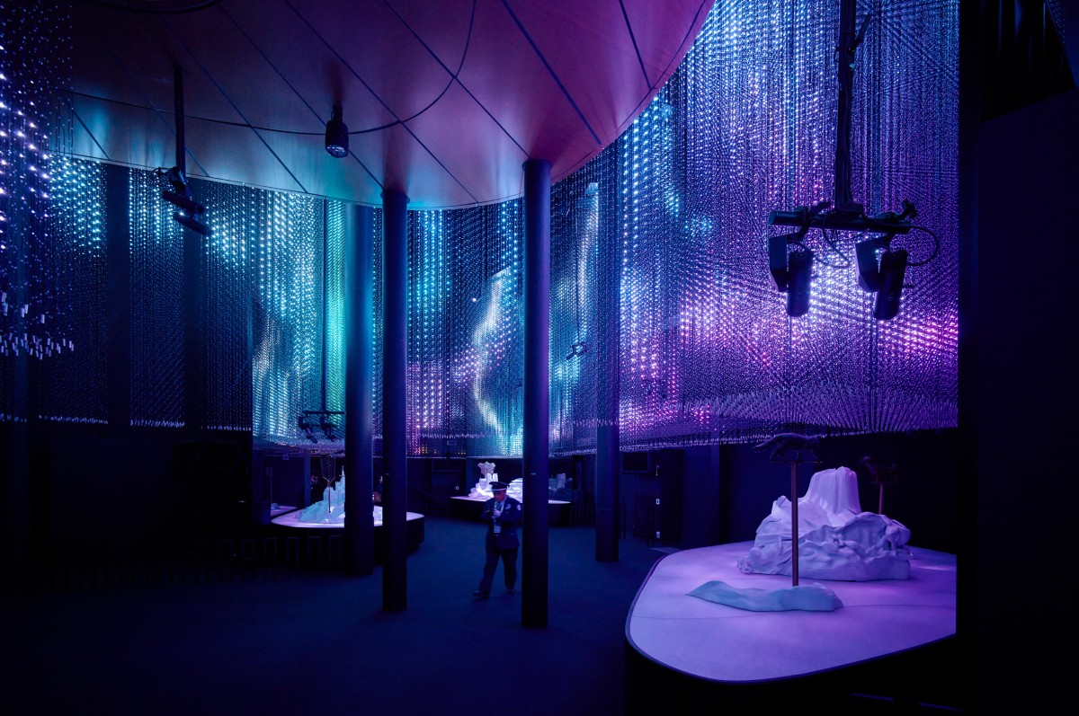 Las exposiciones combinan arte, historia y diseño. Destaca ‘Pulsations’, una escultura de Notre-Dame, Louis Vuitton o un bolso Lady Dior reinterpretado por Kazuyo Sejima.