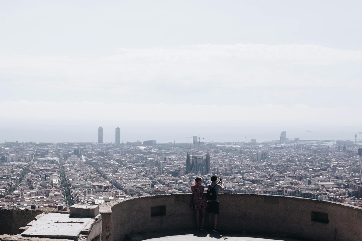 Tres expertos inmobiliarios explican el auge de los alquileres de temporada en Barcelona