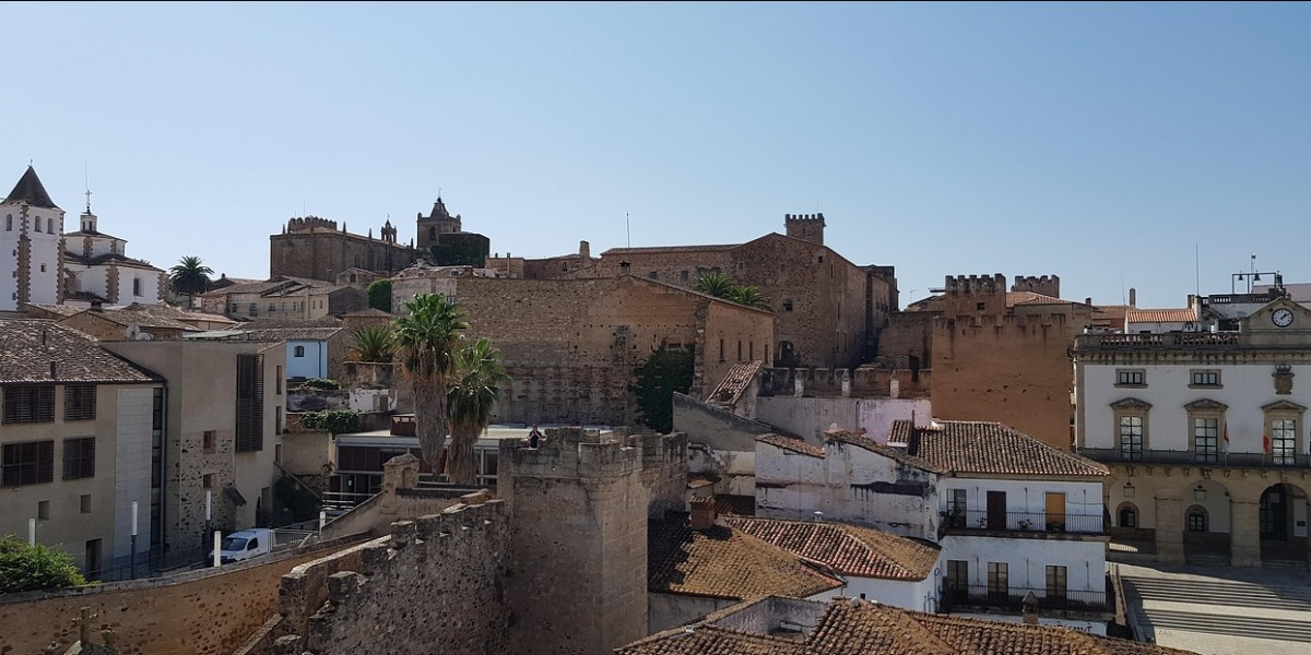 que ver en caceres