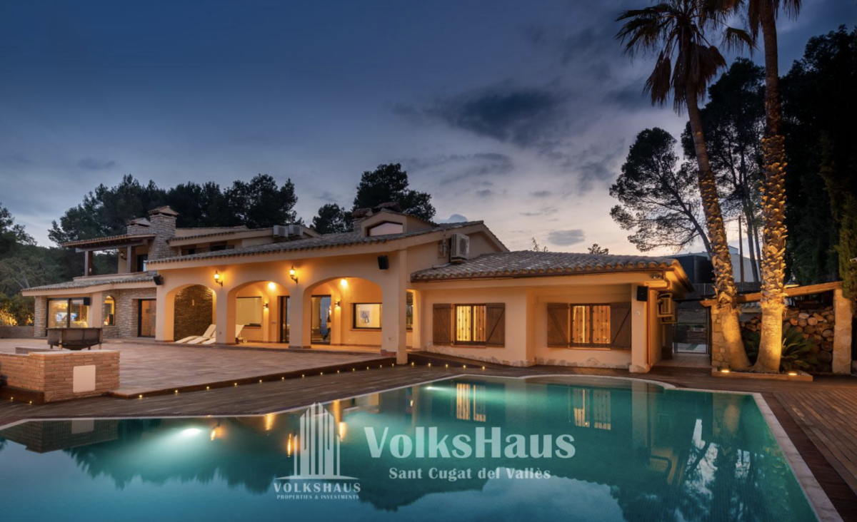 Así es la casa en la que vivió el 'streamer' Ibai Llanos en Barcelona y que se ha vendido con una rebaja del 20%