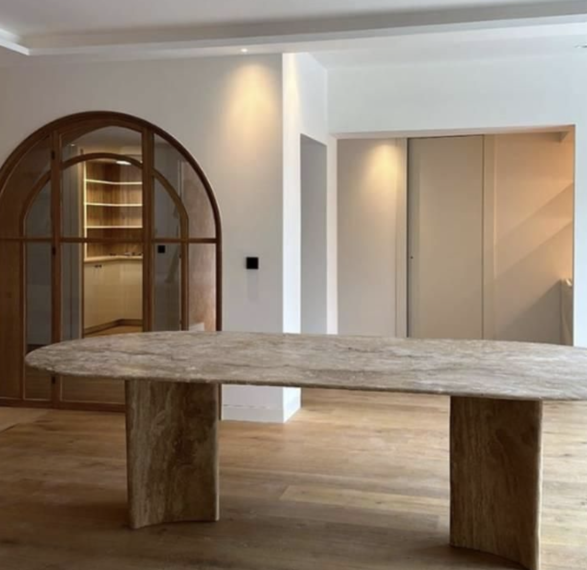 La ‘influencer’ María Pombo reforma su casa en Madrid: diseño pensado para vivir (y compartir en Instagram)