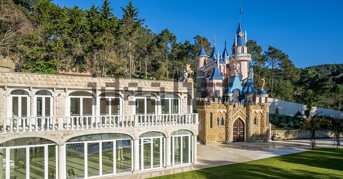 Mansión de lujo en venta en Portugal con castillo Disney