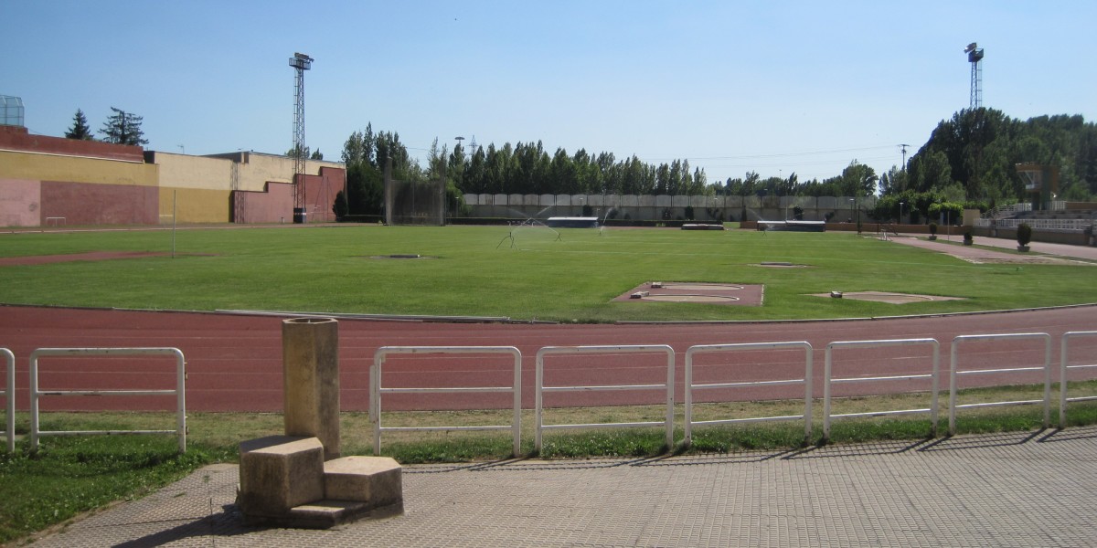 piscinas municipales en leon