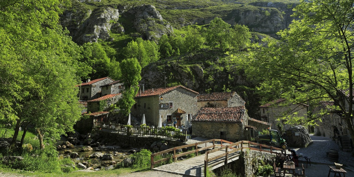 pueblos medievales cerca de oviedo