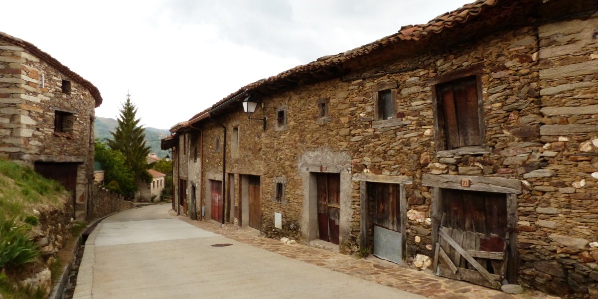 pueblos medievales cerca de madrid