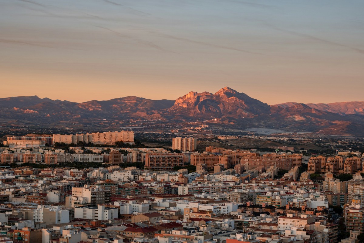 Alicante house prices