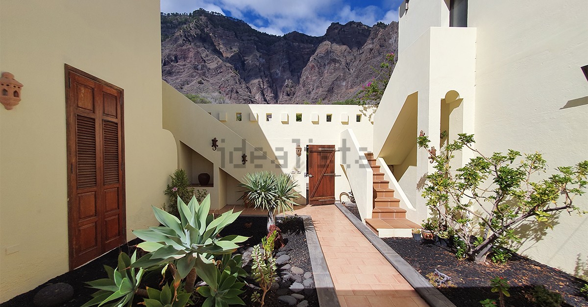 Villa en venta en El Hierro