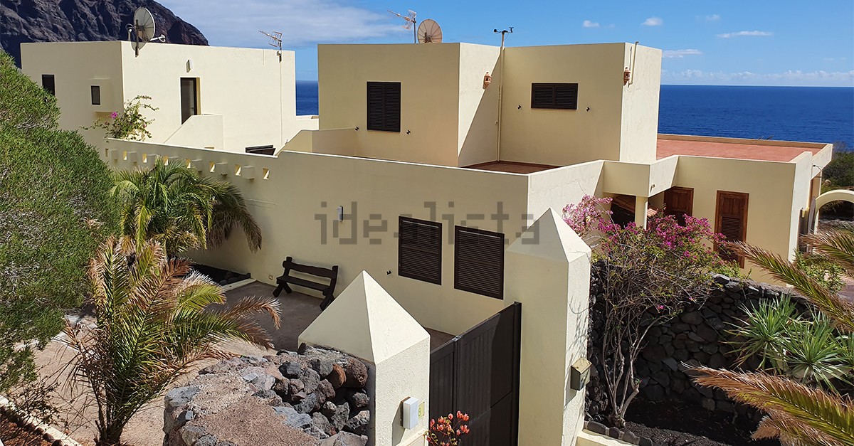Villa en venta en El Hierro