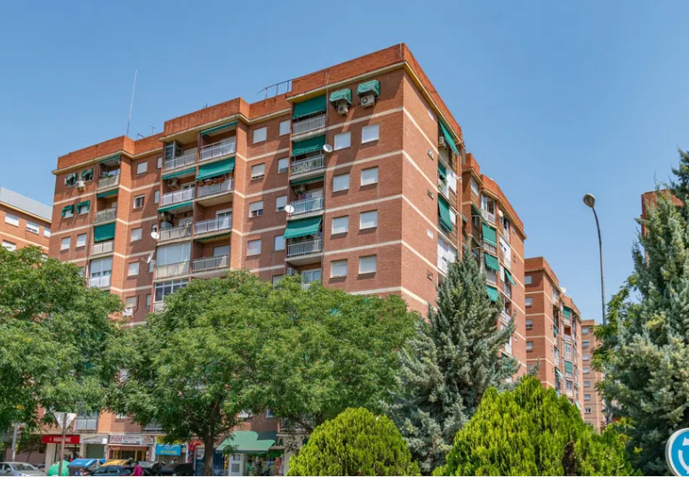 Edificio de viviendas en Granada