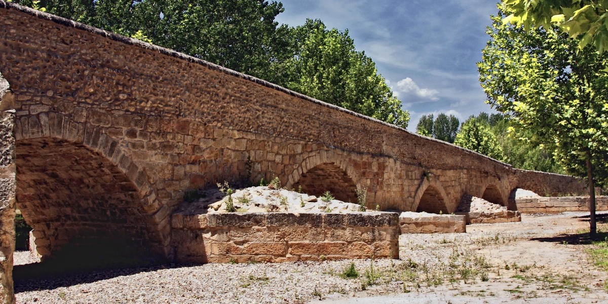 pueblos medievales cerca de madrid