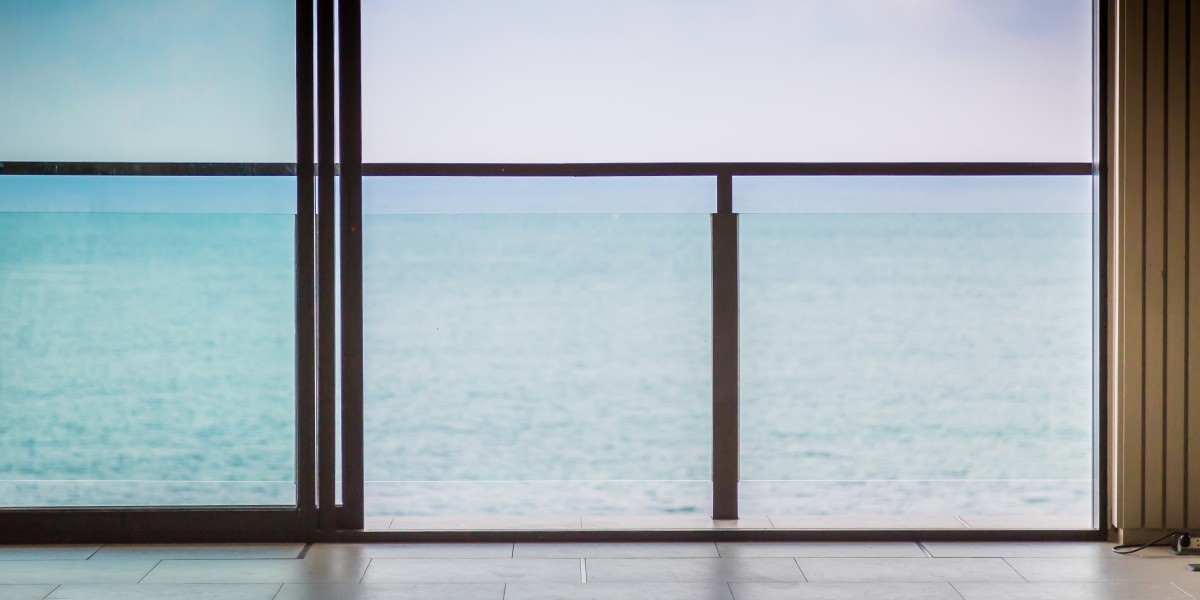 interiores de lujo con vistas al mar