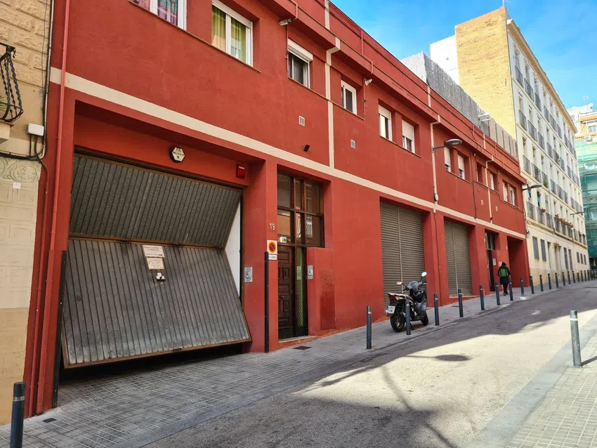 Cambio de uso almacén a vivienda