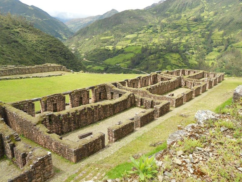 Ruinas de Vitcos - Rosaspata en Vilcabamba.