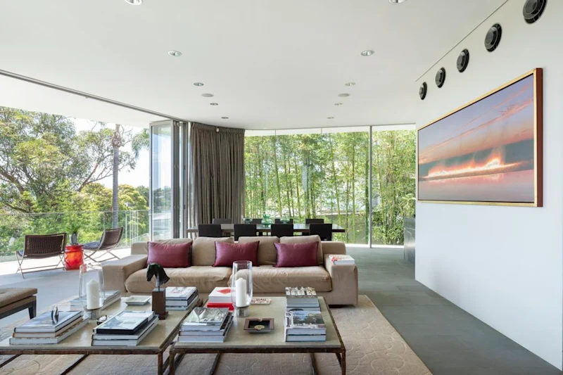 ‘Wedding Cake House’