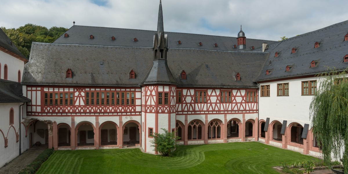 donde se rodo el nombre de la rosa