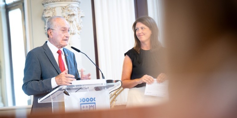 The Mayor of Málaga, Francisco de la Torre, and the Councillor for Urban Planning, Carmen Casero
