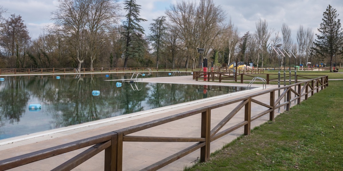 piscinas municipales en vitoria