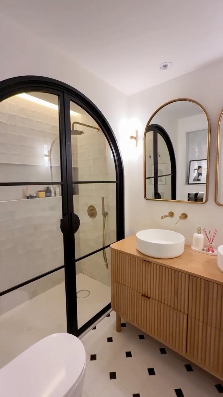 Adara Molinero, la reina de los ‘realities’, reforma su ‘pisazo’ de Madrid